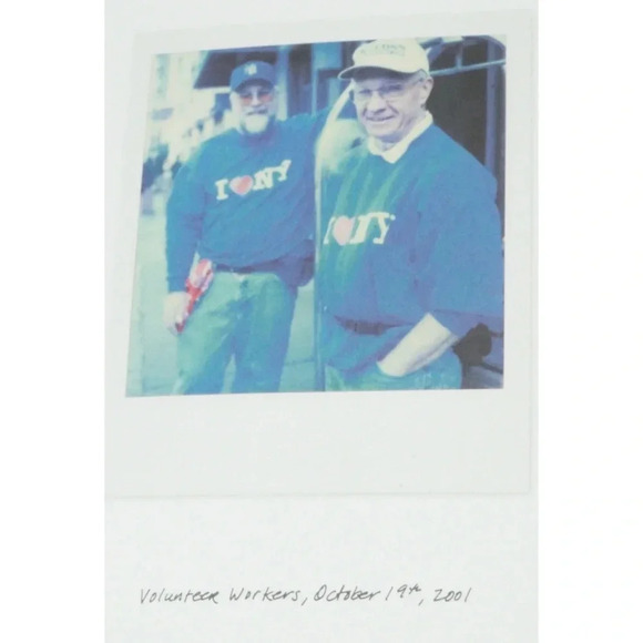 Tommy Hilfiger Our New York Sept 11th 2001 SIGNED - Picture 5 of 8